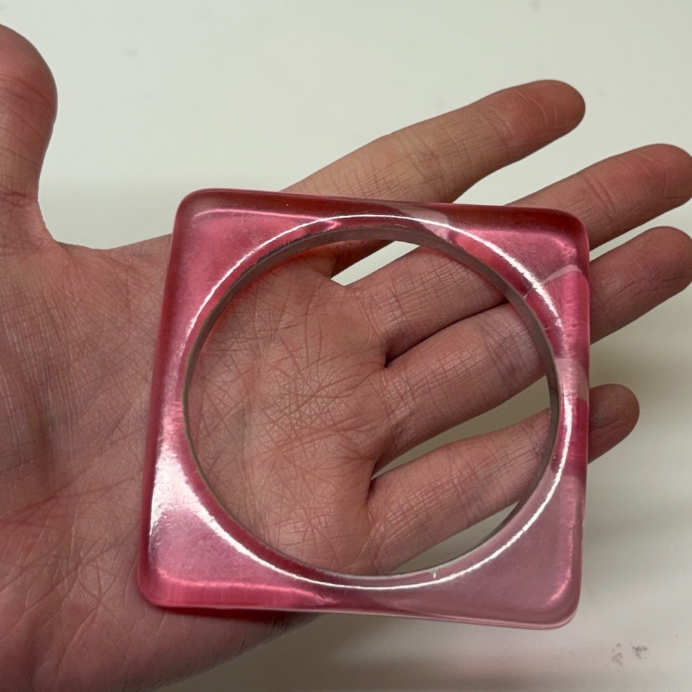 Vintage Style Pink Translucent Acrylic Square Bangle Chunky Geometric Bracelet